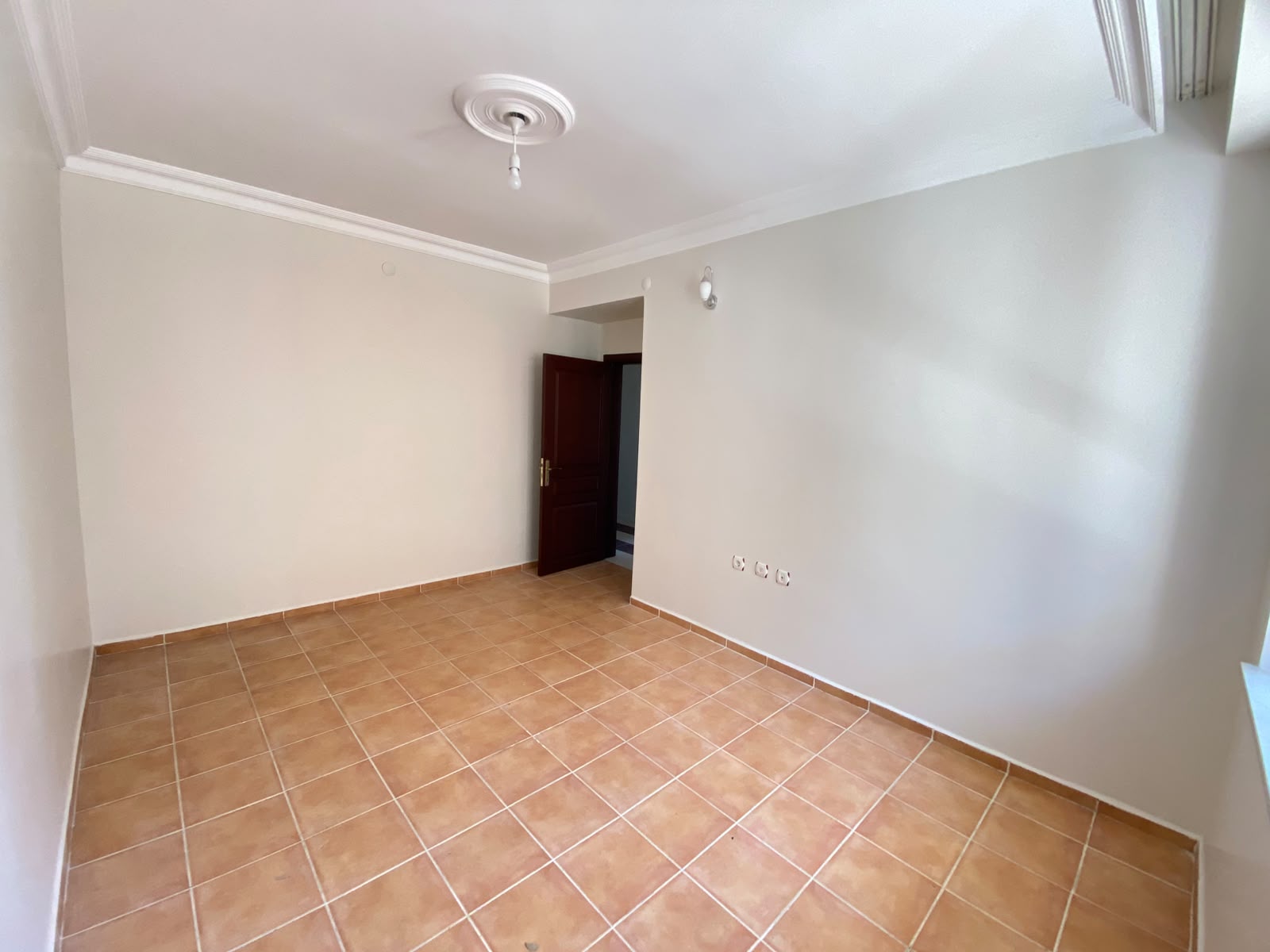 MABEL'DEN YENİMAHALLE'DE KİRALIK 180M2 4+1 DAİRE